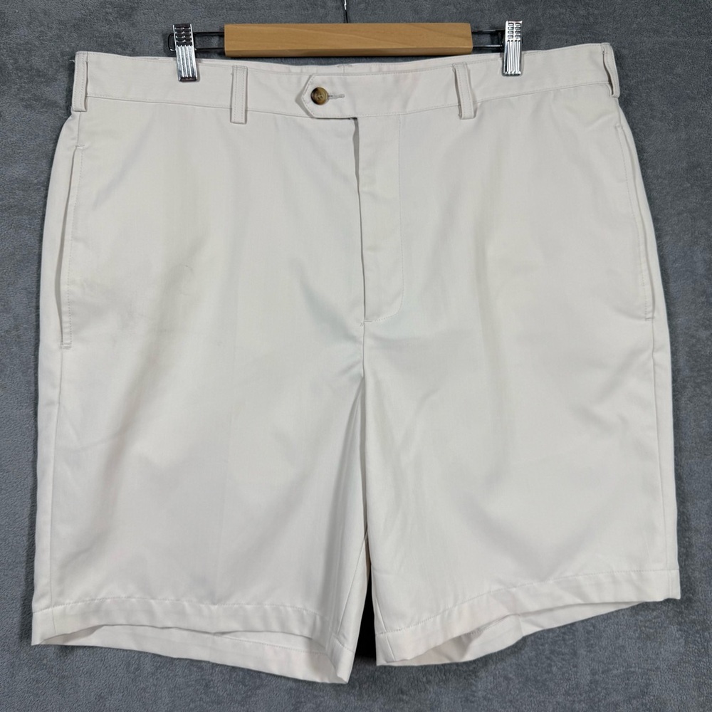 Donald Ross Shorts Mens 40W Bone Striped Flat Front‎ 8” Inseam Golf Casual